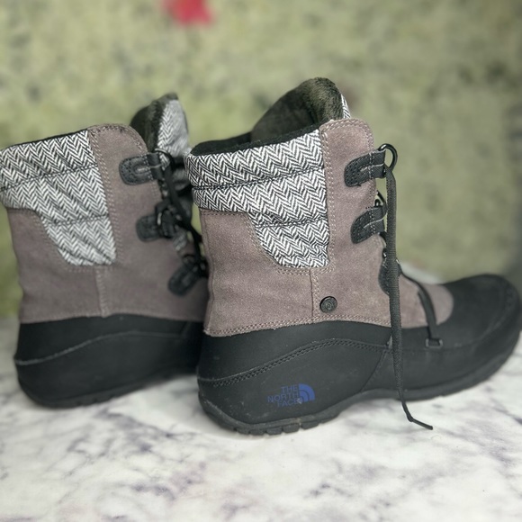 North Face Womans Snow Boots - Picture 4 of 6